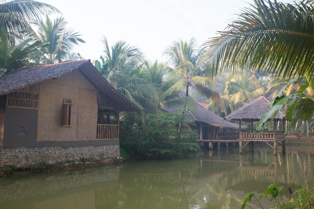 Bale'Ku Hotel Pangandaran Exterior photo